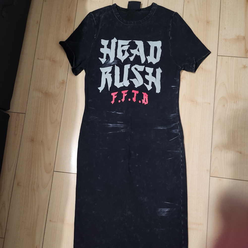 Black Graphic T-Shirt Dress
